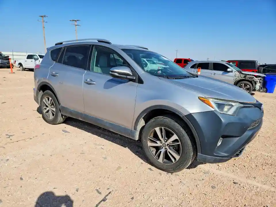 2T3WFREV0GW268800 2016 TOYOTA RAV4-3