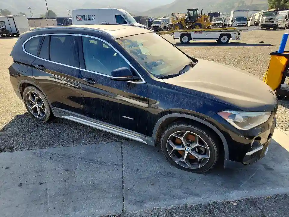 WBXHT3C38G5E47406 2016 BMW X1-3