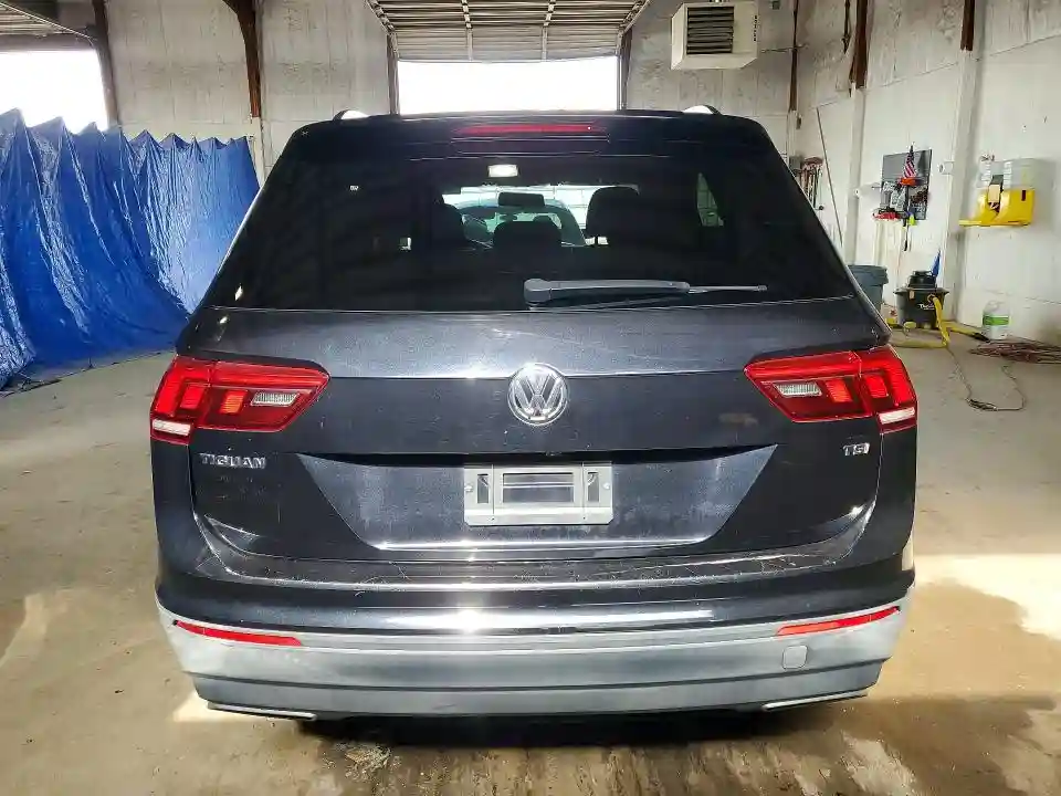 3VV1B7AX8JM200417 2018 VOLKSWAGEN TIGUAN-5