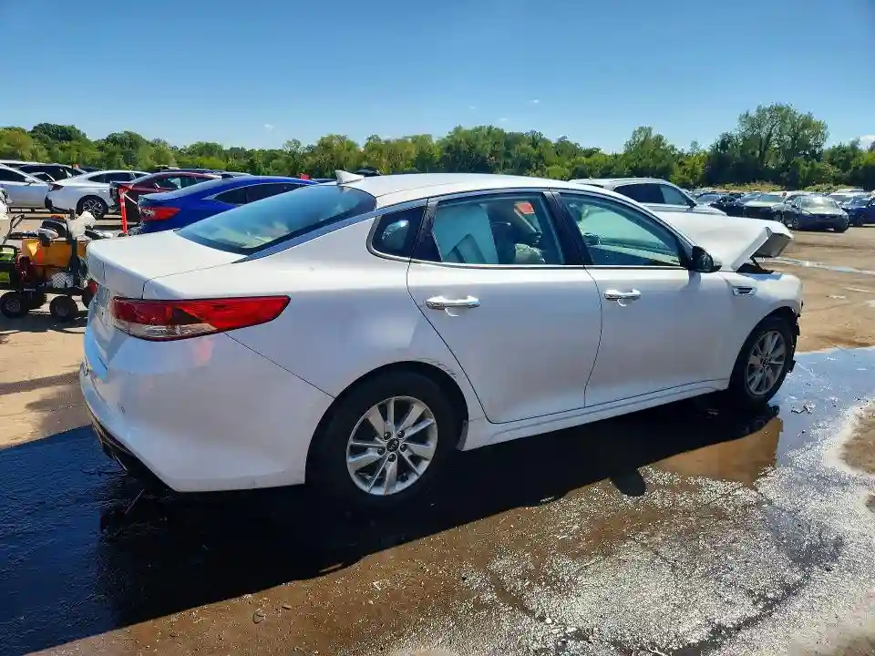 5XXGT4L3XGG063943 2016 KIA OPTIMA-2