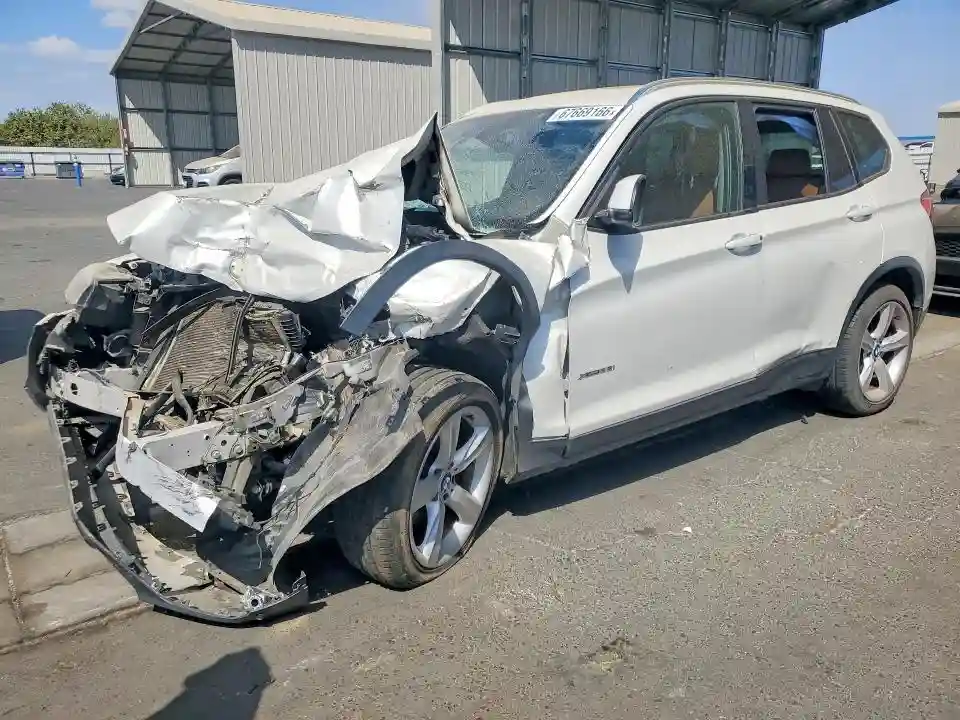 5UXWX9C51H0T07723 2017 BMW X3-0