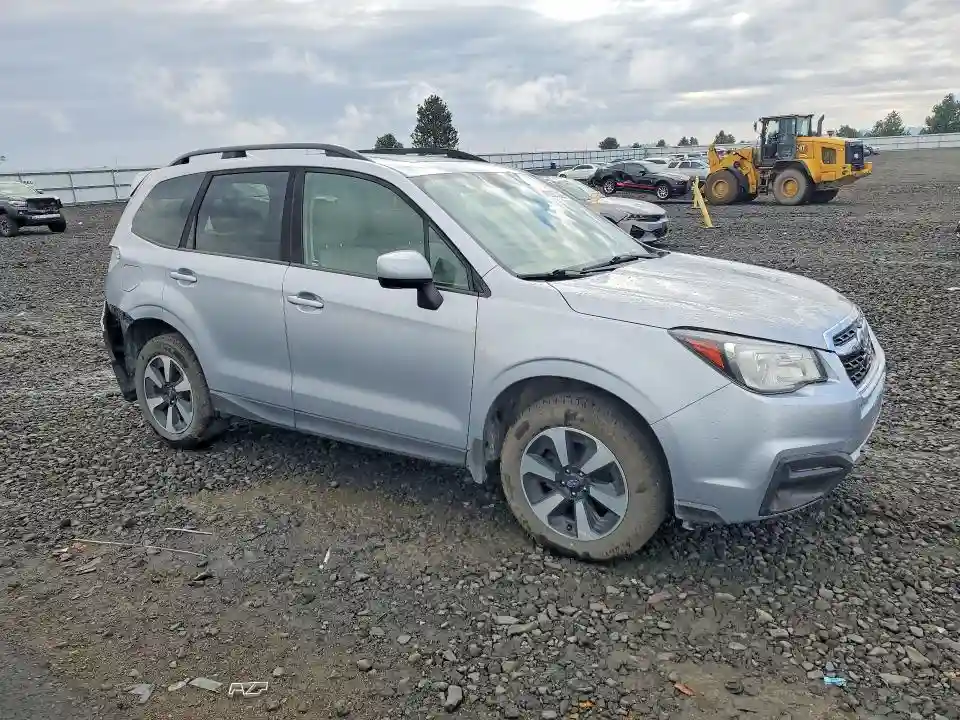 JF2SJAEC0HH509597 2017 SUBARU FORESTER-3