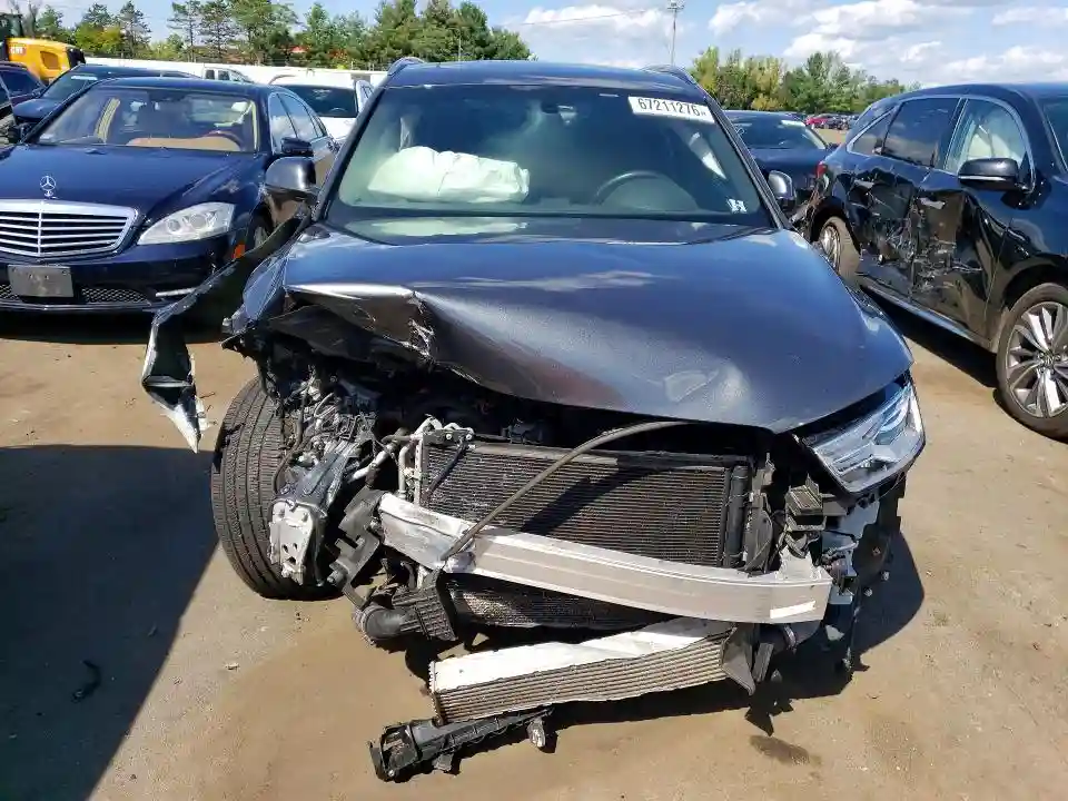 WA1ECCFS1JR002189 2018 AUDI Q3-4