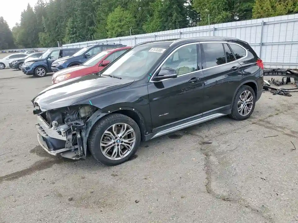 WBXHT3Z32G4A48410 2016 BMW X1-0