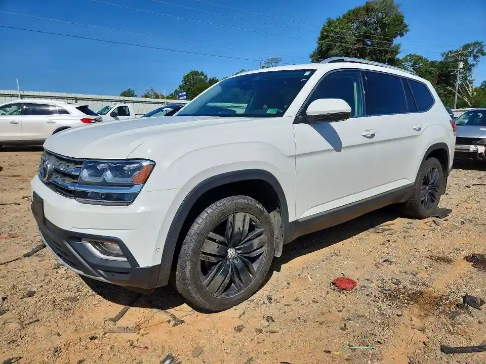 1V2NR2CA0JC575581 2018 VOLKSWAGEN ATLAS-0