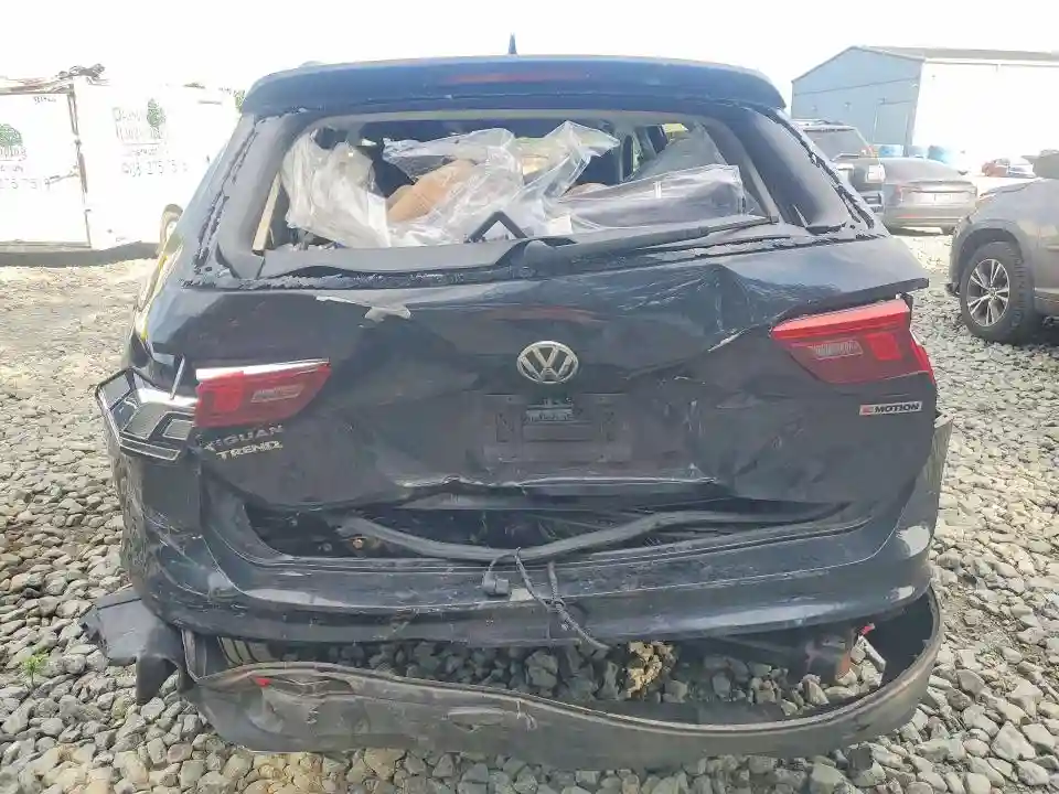 3VV0B7AXXMM021070 2021 VOLKSWAGEN TIGUAN-5