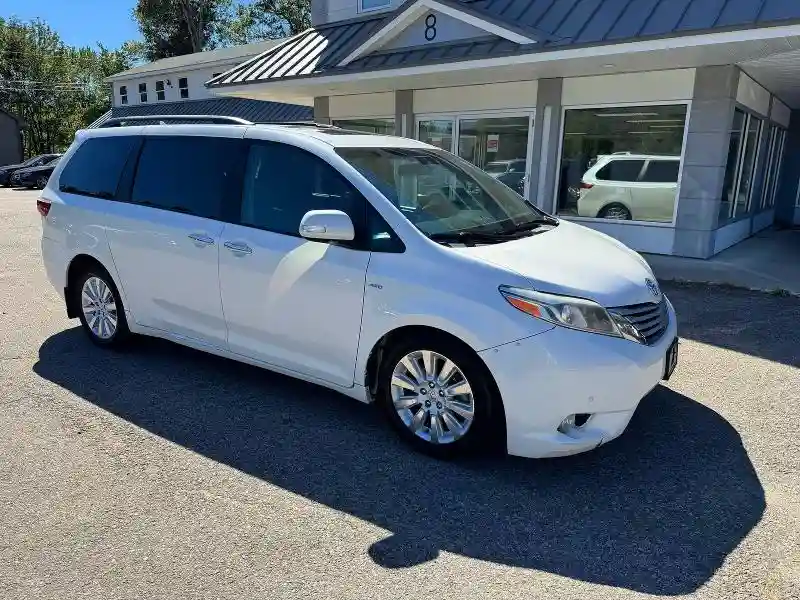 5TDDK3DC3GS132131 2016 TOYOTA SIENNA-0