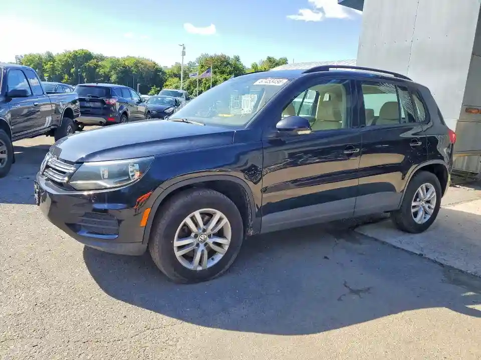 WVGBV7AXXHK000324 2017 VOLKSWAGEN TIGUAN-0