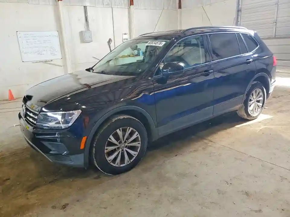 3VV1B7AX8JM200417 2018 VOLKSWAGEN TIGUAN-0