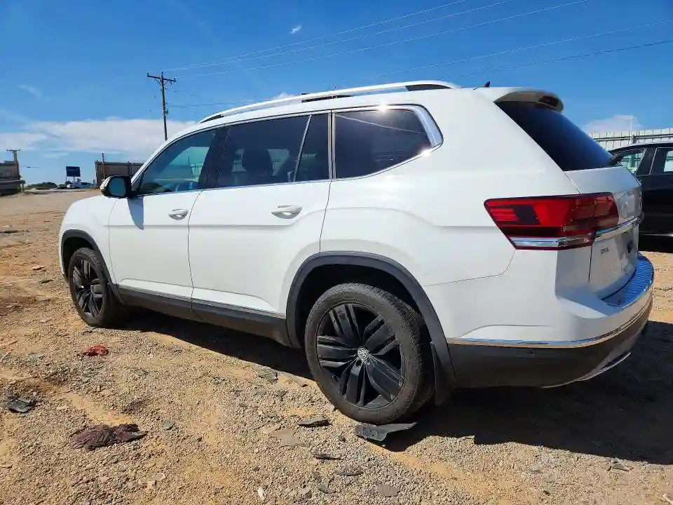 1V2NR2CA0JC575581 2018 VOLKSWAGEN ATLAS-1