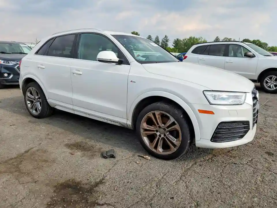 WA1JCCFS3JR030767 2018 AUDI Q3-3