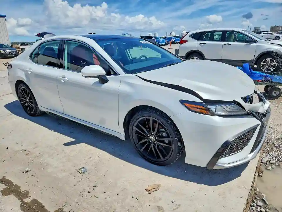 4T1K61AK3MU410220 2021 TOYOTA CAMRY-3