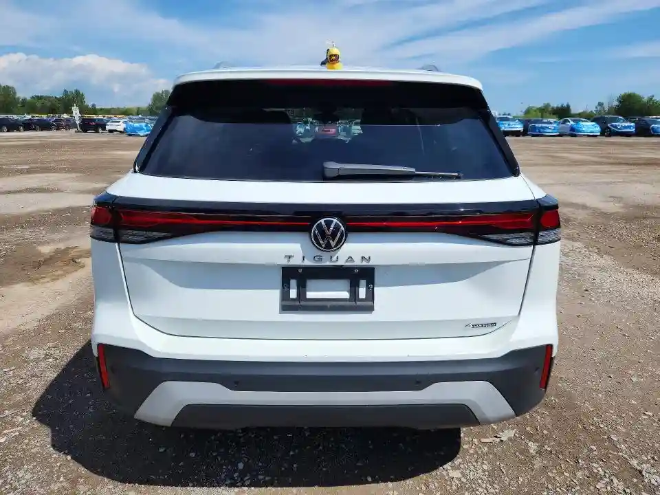 3VVMR7RM9SM024563 2025 VOLKSWAGEN TIGUAN-5
