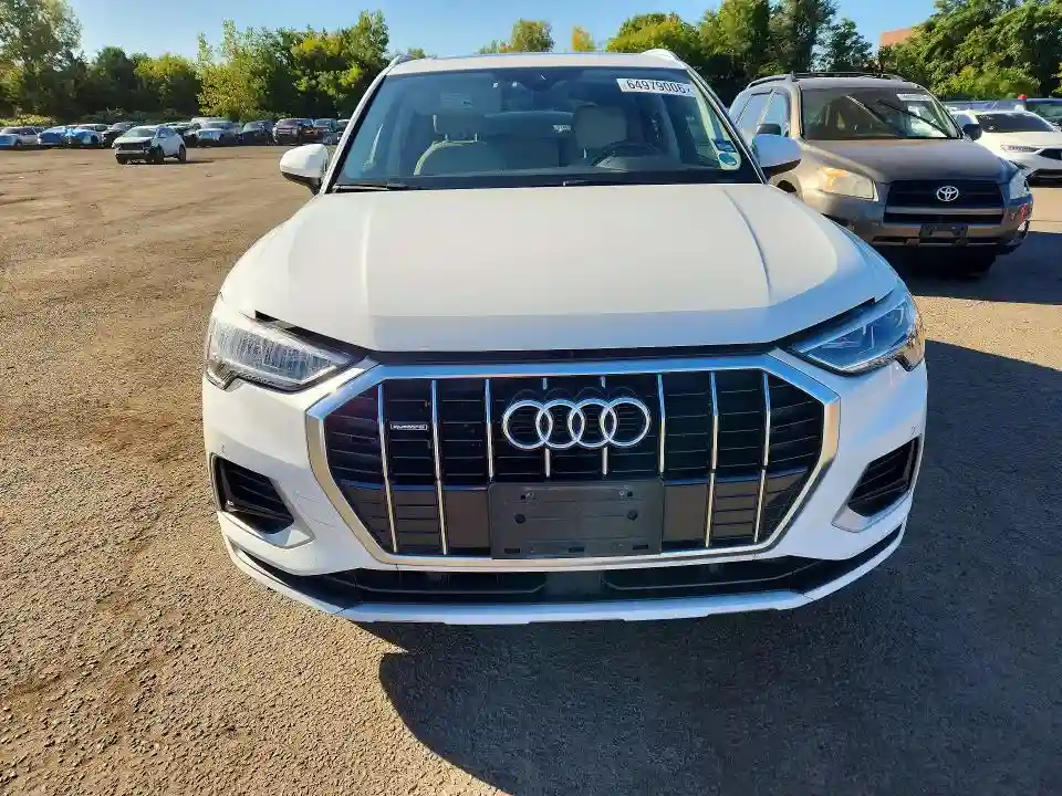 WA1BECF3XL1007480 2020 AUDI Q3-4