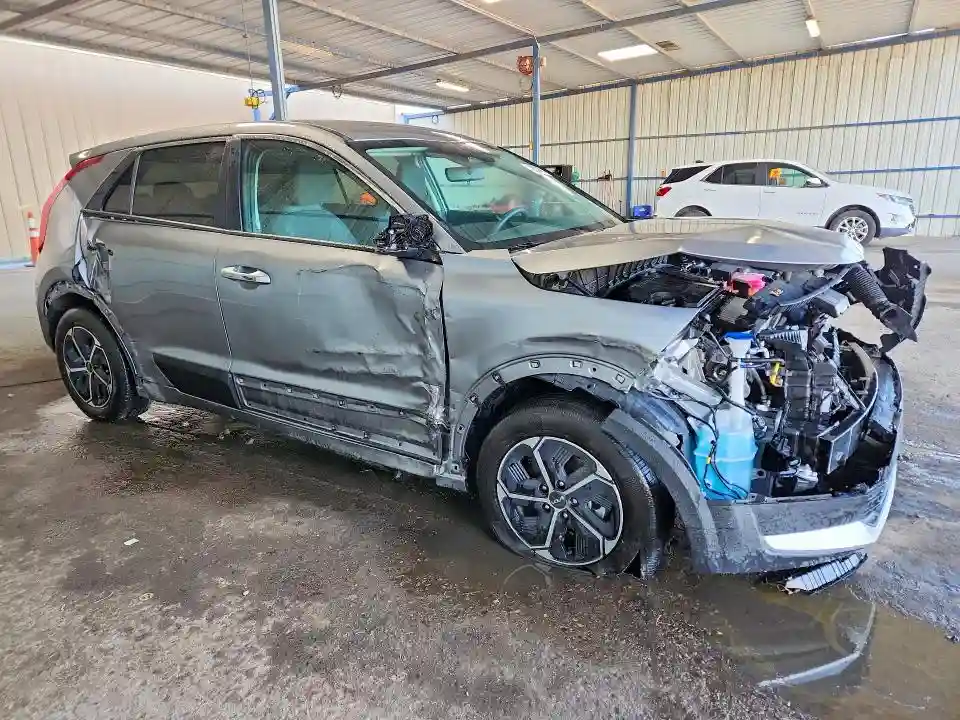 KNDCP3LE1T5341772 2026 KIA NIRO-3
