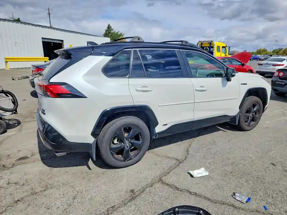 JTMEWRFV8LJ030521 2020 TOYOTA RAV4-2