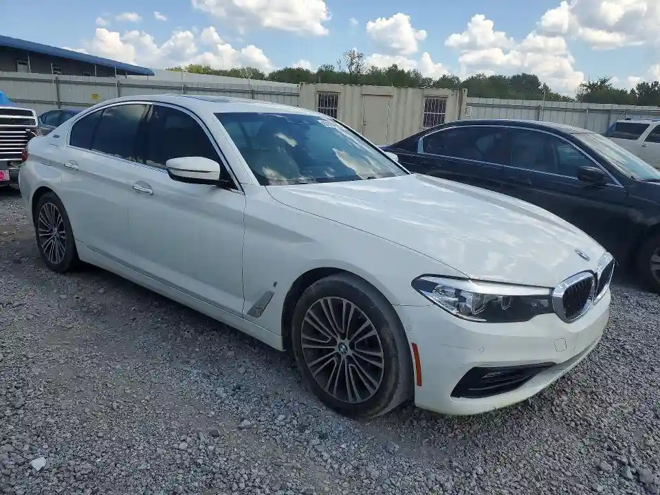 WBAJA9C57JB250187 2018 BMW 5 SERIES-3