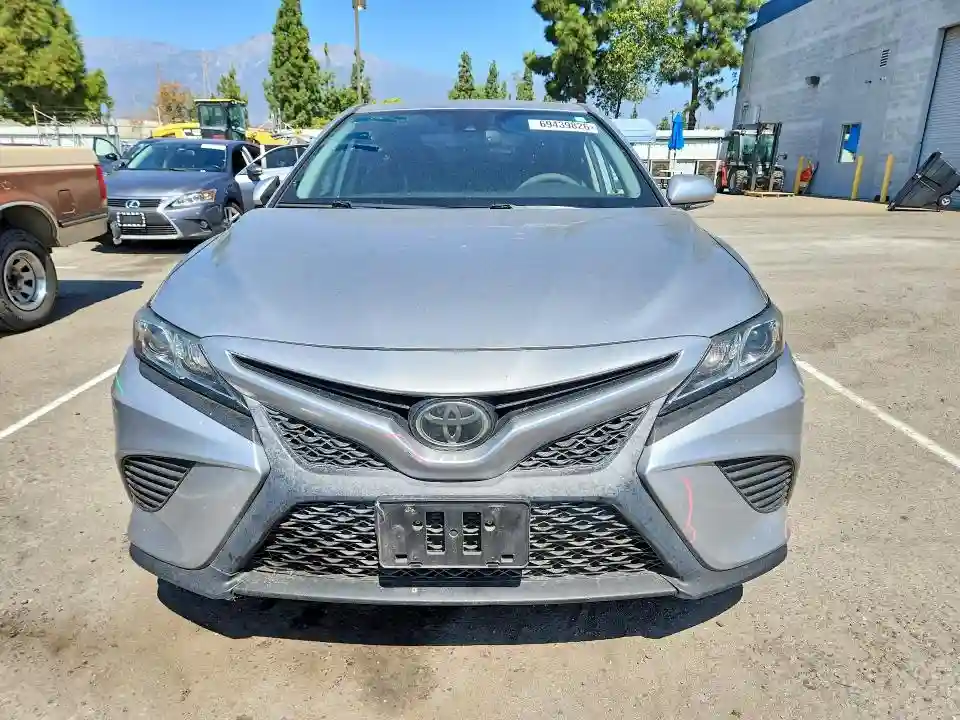 4T1M11AK7LU924447 2020 TOYOTA CAMRY-4