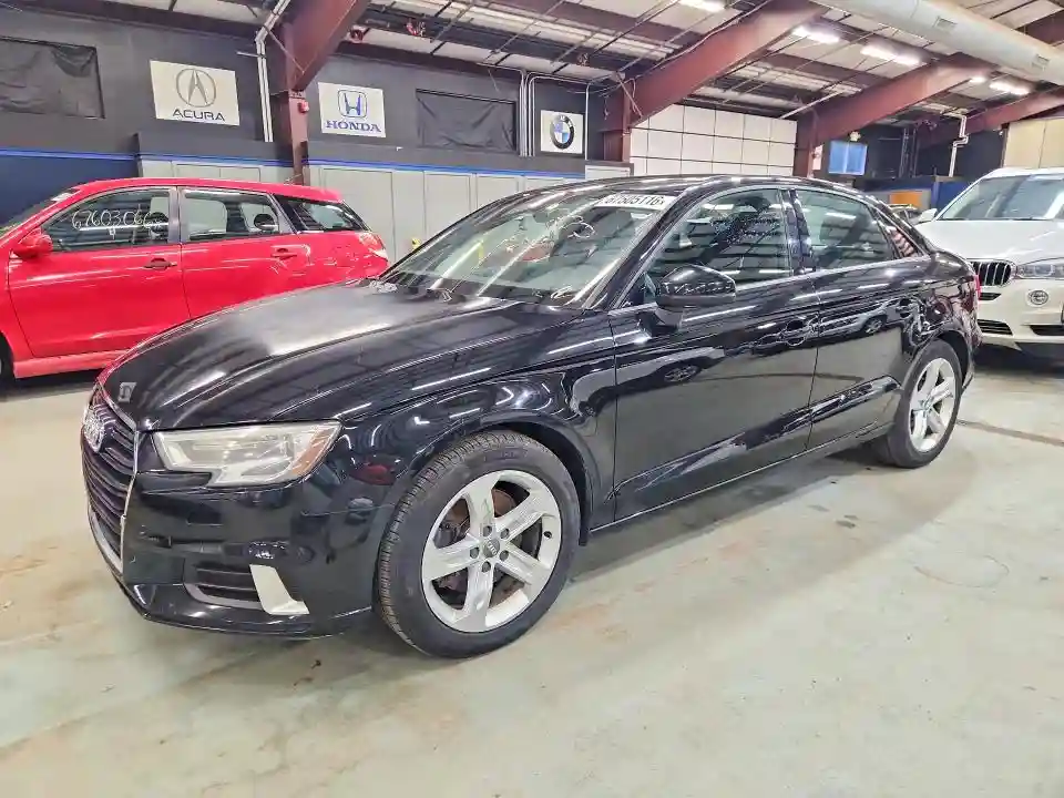 WAUAUGFF8J1040512 2018 AUDI A3-0