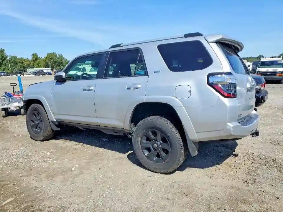JTEEU5JR3R5311373 2024 TOYOTA 4RUNNER-1