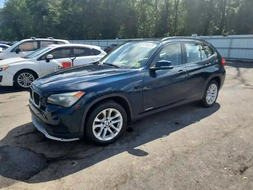 WBAVL1C57FVY30123 2015 BMW X1-0