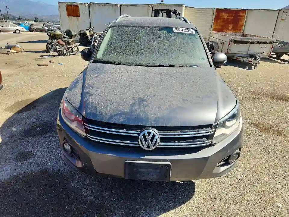 WVGAV7AX5GW516853 2016 VOLKSWAGEN TIGUAN-4