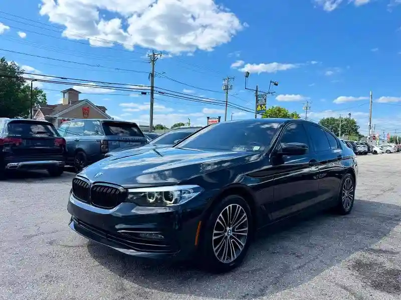 WBAJE7C55JG891091 2018 BMW 5 SERIES-1