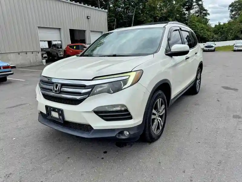 5FNYF6H52JB041110 2018 HONDA PILOT-0