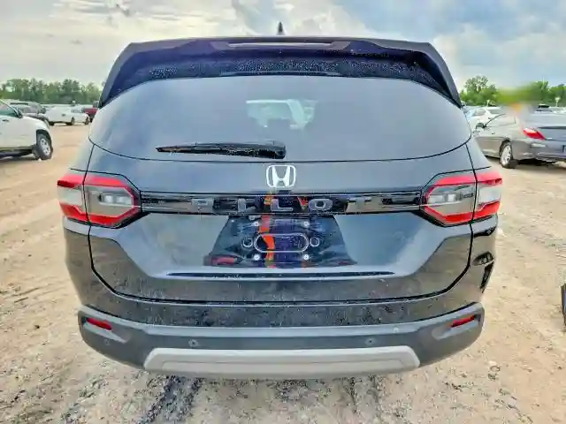 5FNYG2H56PB000588 2023 HONDA PILOT-5