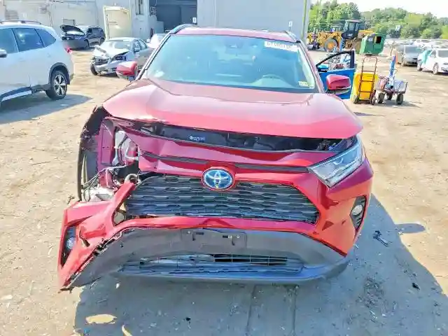 2T3RWRFV3MW128635 2021 TOYOTA RAV4-4