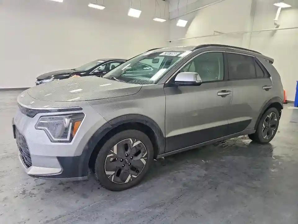 KNDCR3L16R5112116 2024 KIA NIRO WIND-0