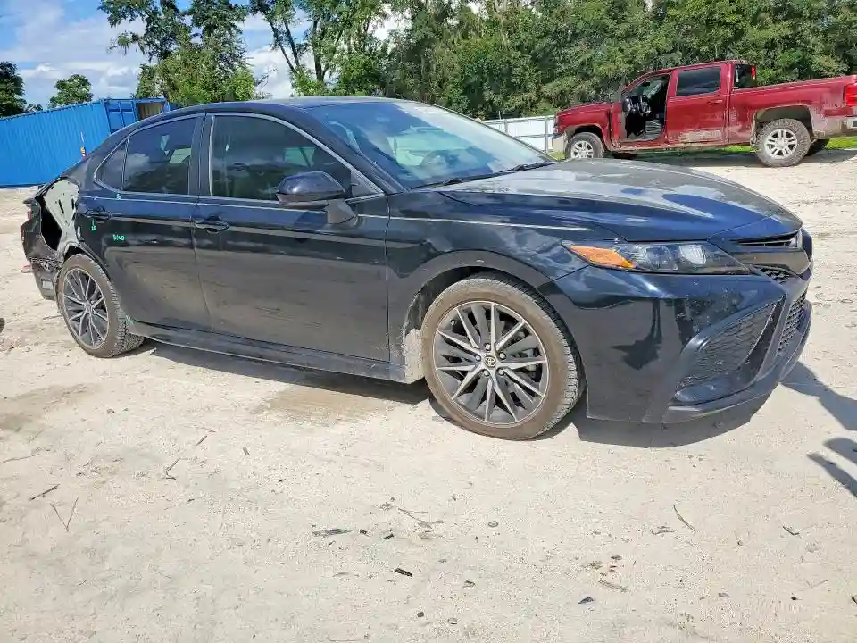 4T1G11AK3MU462886 2021 TOYOTA CAMRY-3