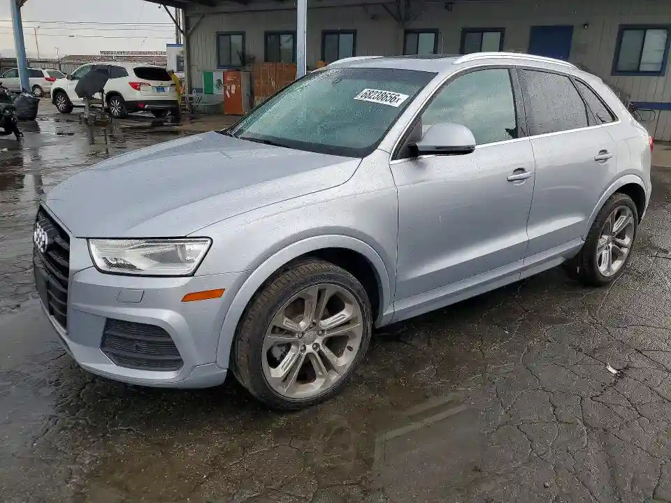 WA1BFCFS1GR007427 2016 AUDI Q3-0