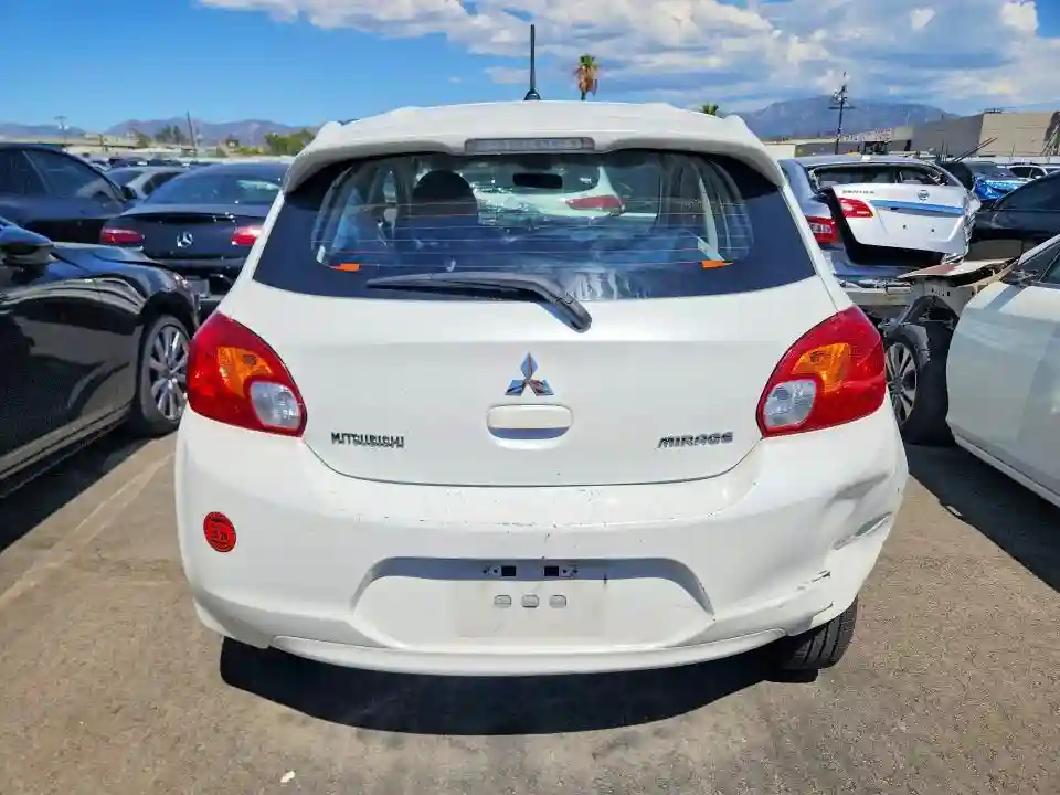 ML32A3HJXFH057209 2015 MITSUBISHI MIRAGE-5