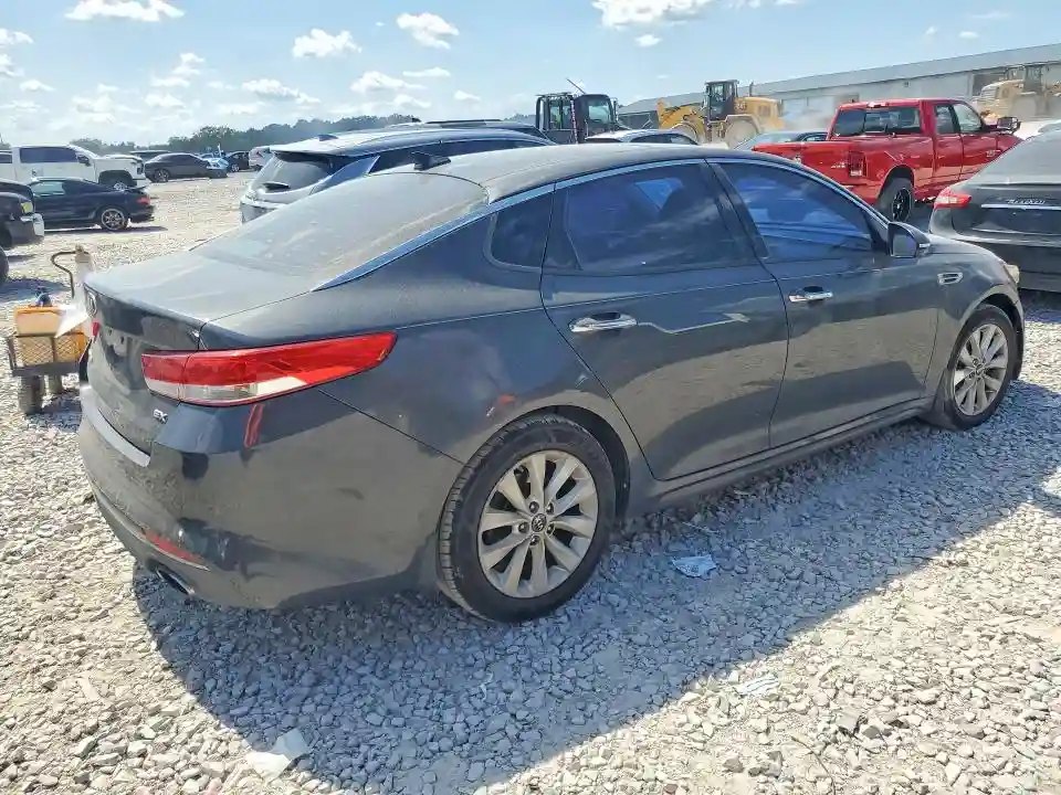 5XXGU4L37JG180948 2018 KIA OPTIMA-2
