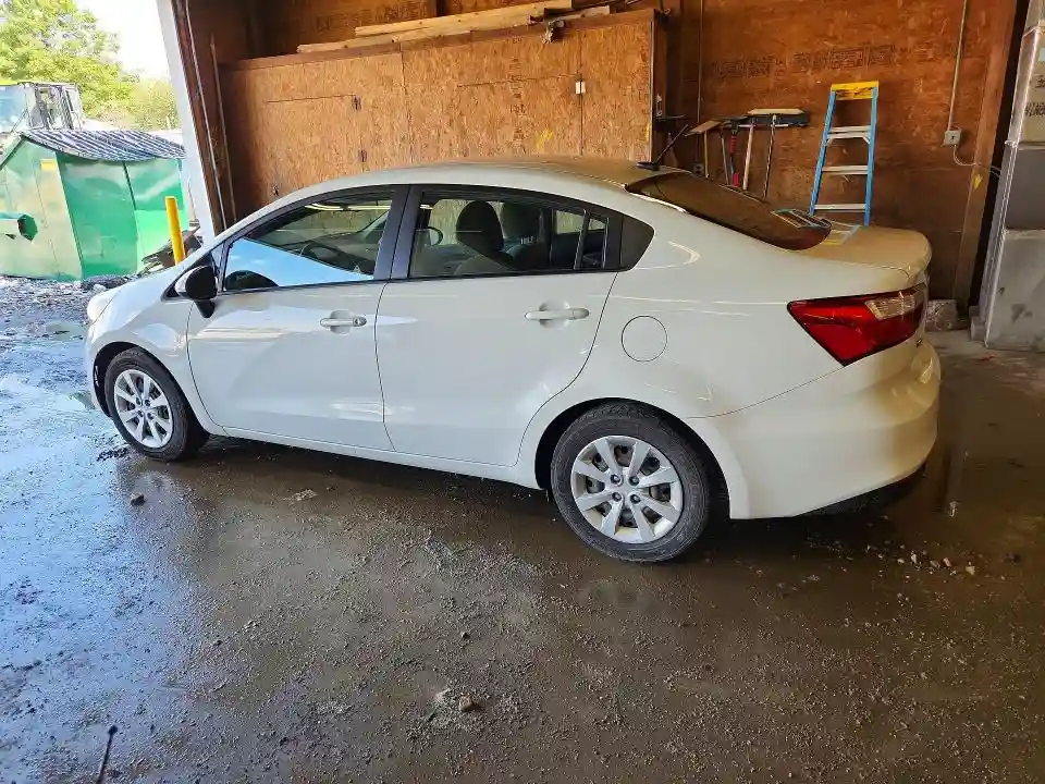 KNADM4A30G6540765 2016 KIA RIO-1