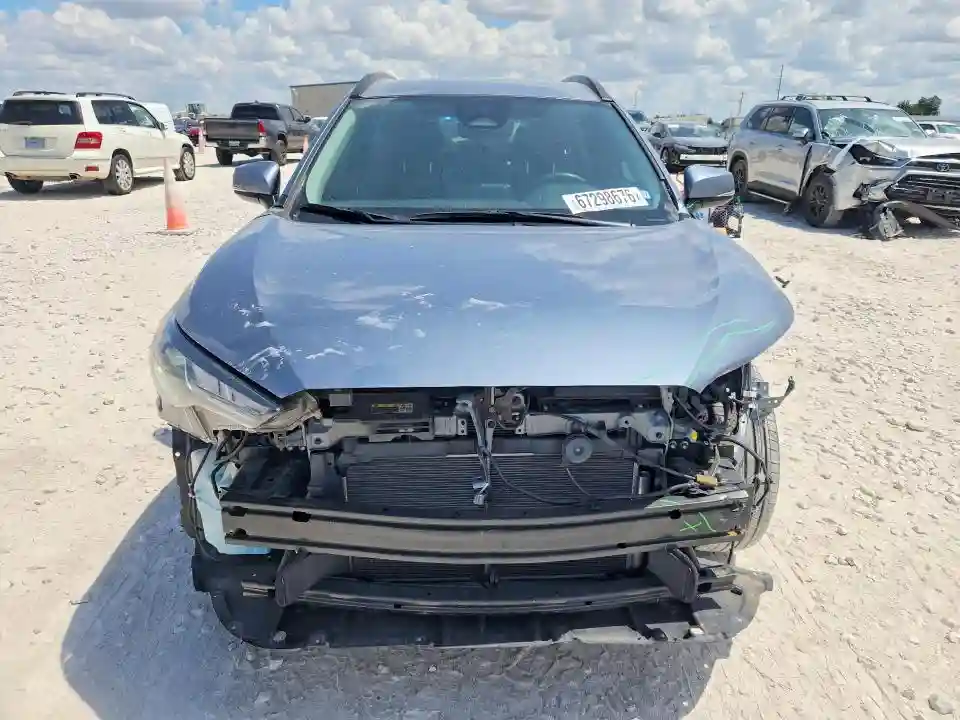 7MUCAAAG2RV082034 2024 TOYOTA COROLLA CR-4