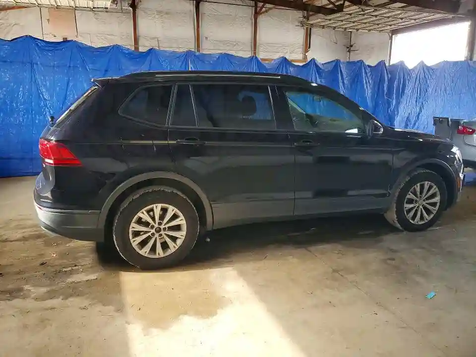 3VV1B7AX8JM200417 2018 VOLKSWAGEN TIGUAN-2