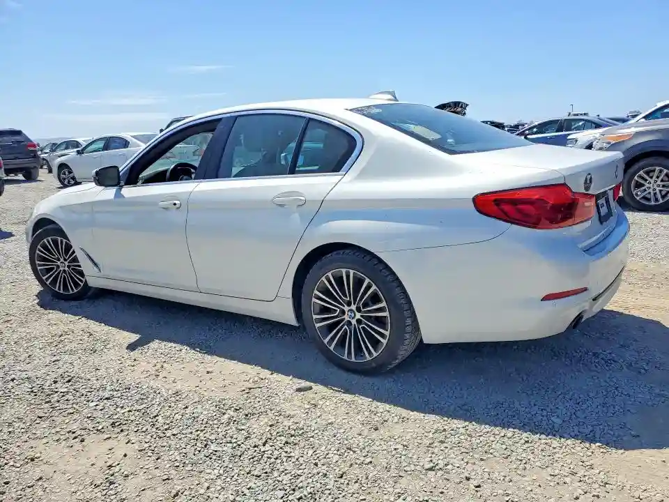 WBAJA5C59KWW18744 2019 BMW 5 SERIES-1
