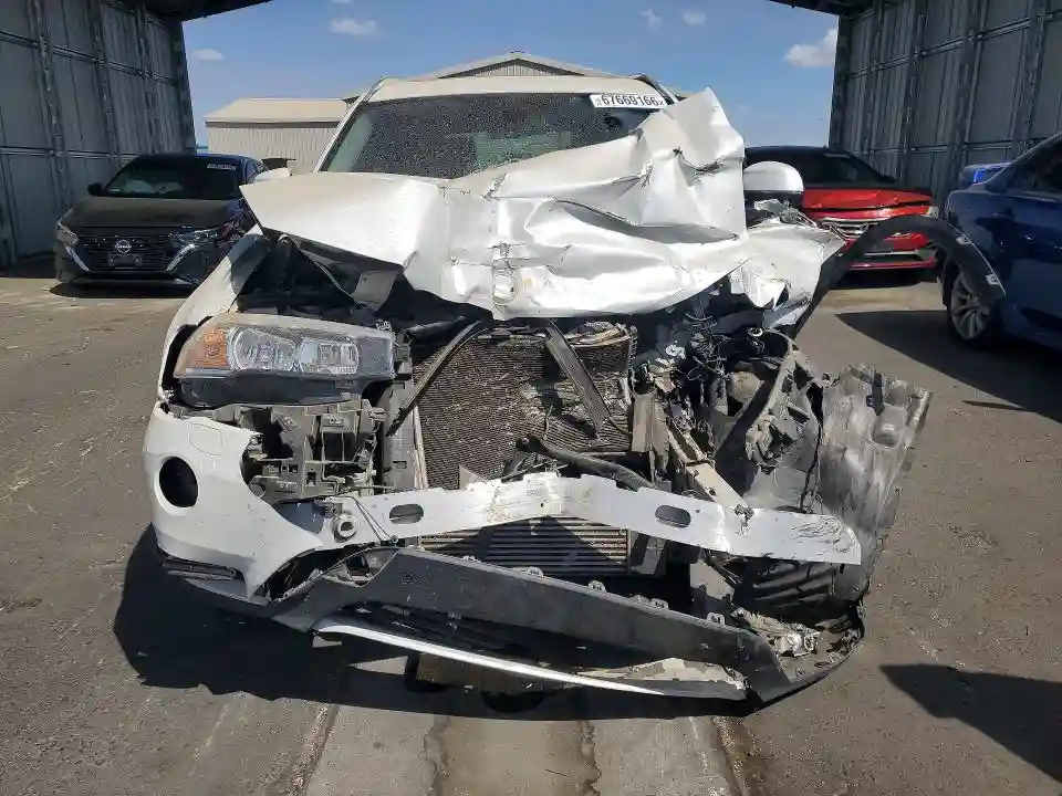 5UXWX9C51H0T07723 2017 BMW X3-4