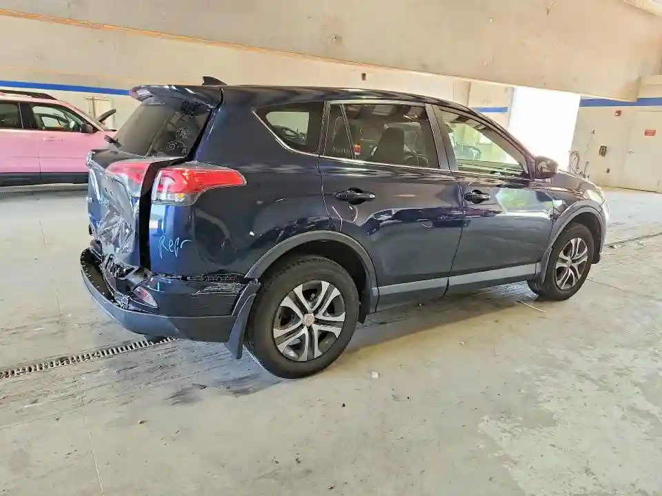JTMBFREV1JJ219724 2018 TOYOTA RAV4-2