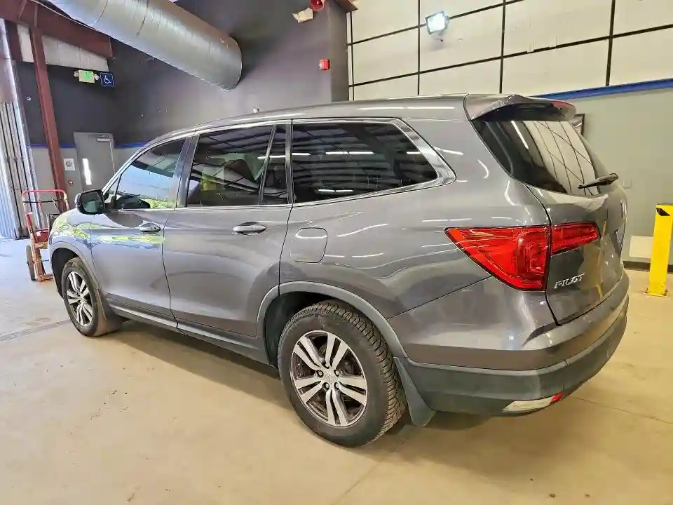 5FNYF5H5XHB019294 2017 HONDA PILOT-1