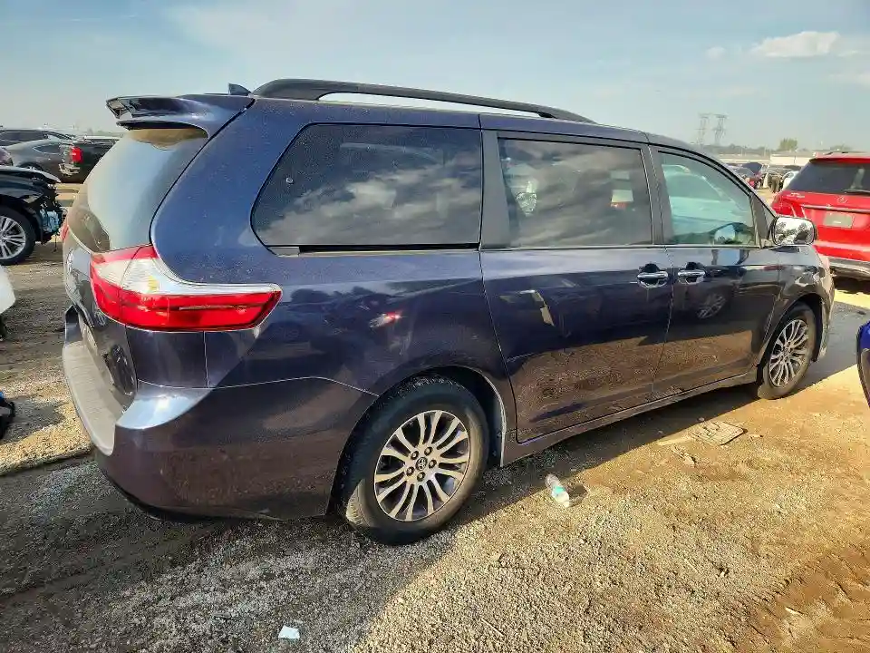 5TDYZ3DC0KS012356 2019 TOYOTA SIENNA-2