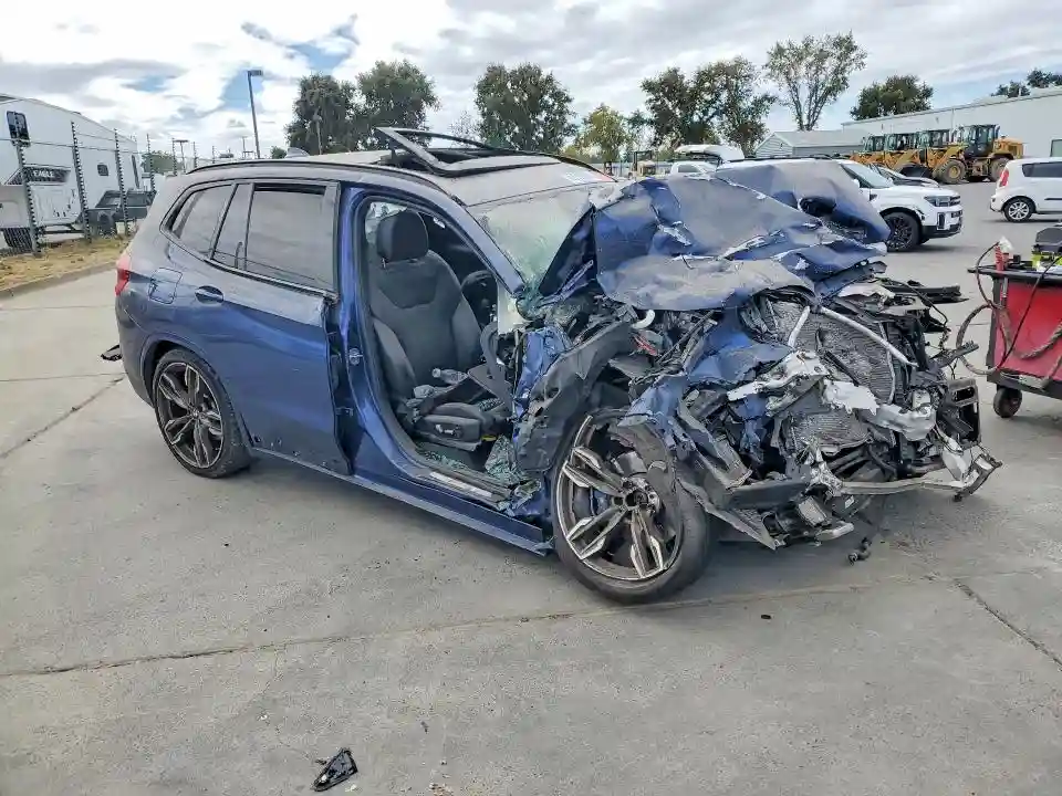 5UXTS3C57J0Y95566 2018 BMW X3-3