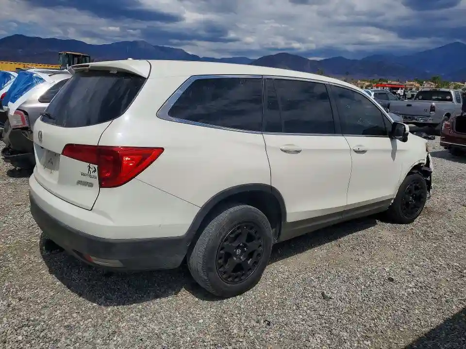 5FNYF6H5XGB030526 2016 HONDA PILOT-2