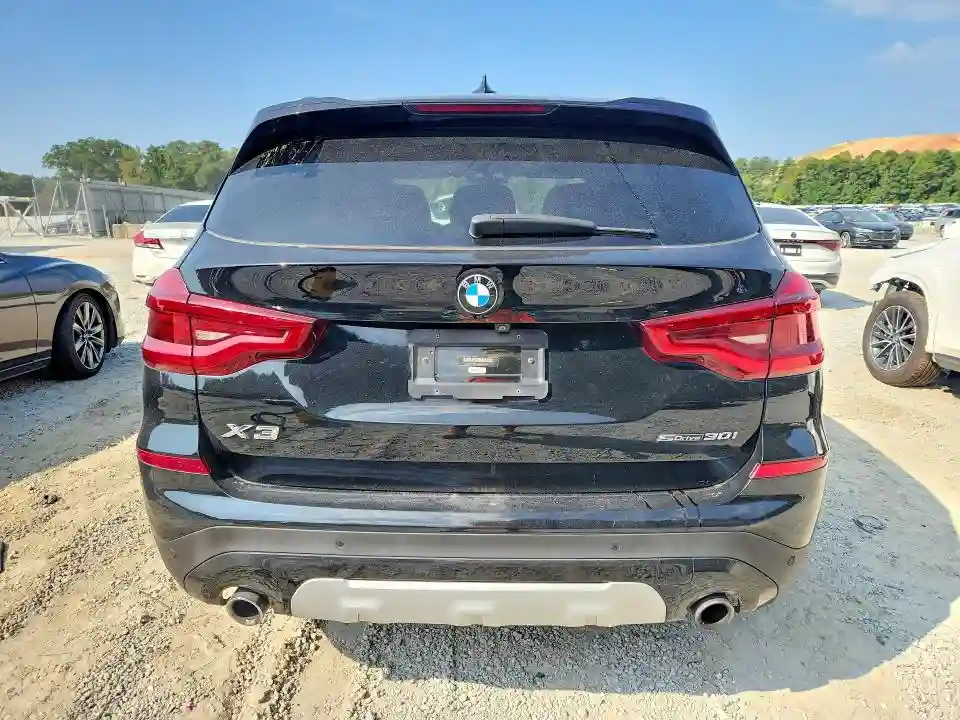 5UXTR7C56KLR39625 2019 BMW X3-5