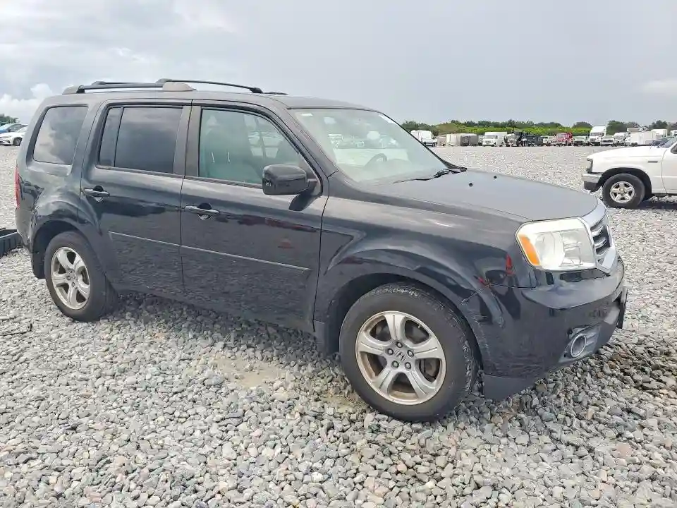 5FNYF4H69FB005600 2015 HONDA PILOT-3