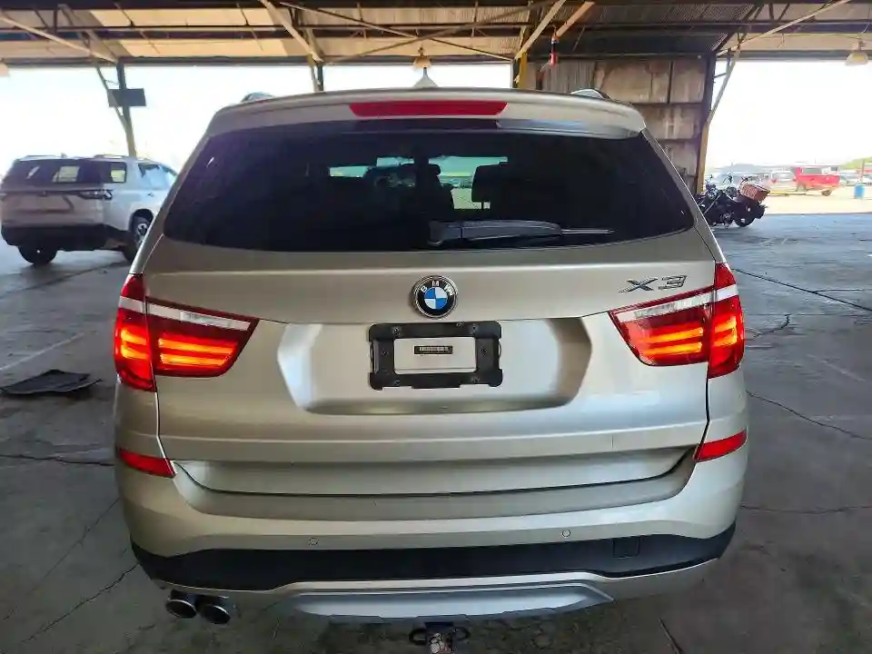 5UXWX9C50H0T05610 2017 BMW X3-5