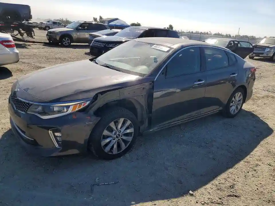 5XXGT4L33JG185650 2018 KIA OPTIMA-0