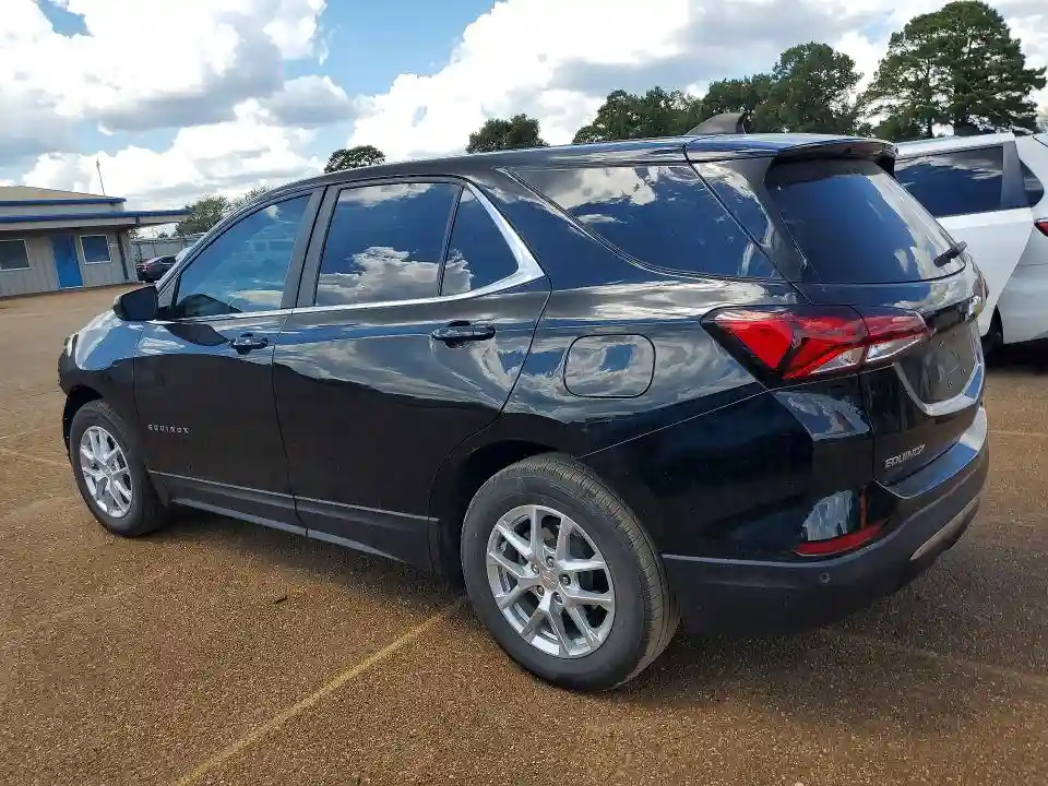 3GNAXKEV1NL102070 2022 CHEVROLET EQUINOX-1